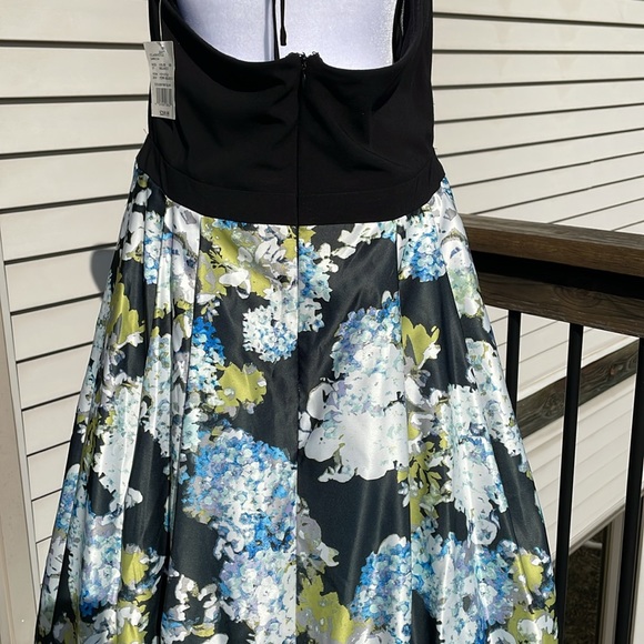 Gorgeous Halter Gown by Blondie Nites - Picture 17 of 17